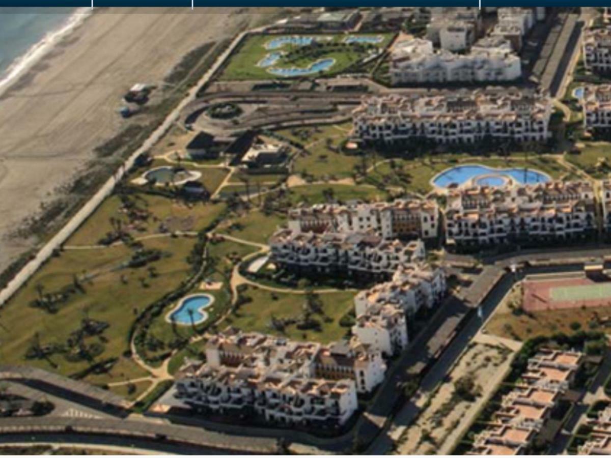 Jardines De Nuevo Vera - Magnifico Apartamento A Pie De Playa Exterior photo